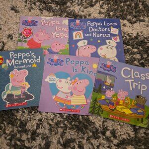 Peppa Pig Scholastic Book Bundle Lot of 5 Good Condition